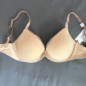 NWT Calvin Klein Seductive Comfort Tailored Lift Demi Bra